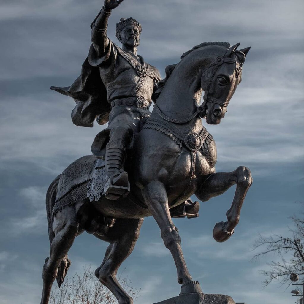 Amir Temur Square